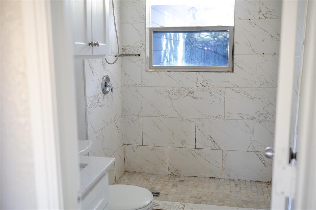 2416 Smith Avenue Property Photo 13