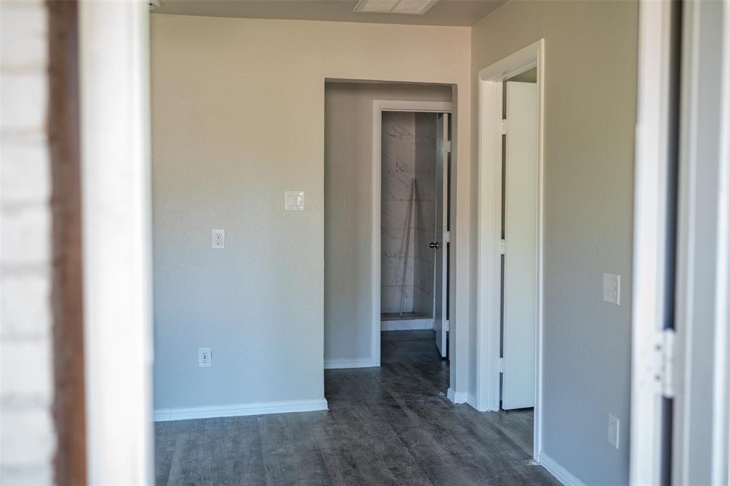 2416 Smith Avenue Property Photo 18