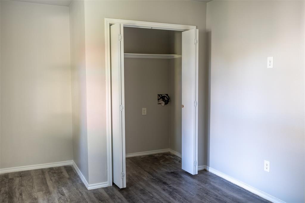 2416 Smith Avenue Property Photo 26