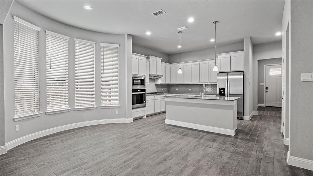 2509 Goldfinch Drive Property Photo 10