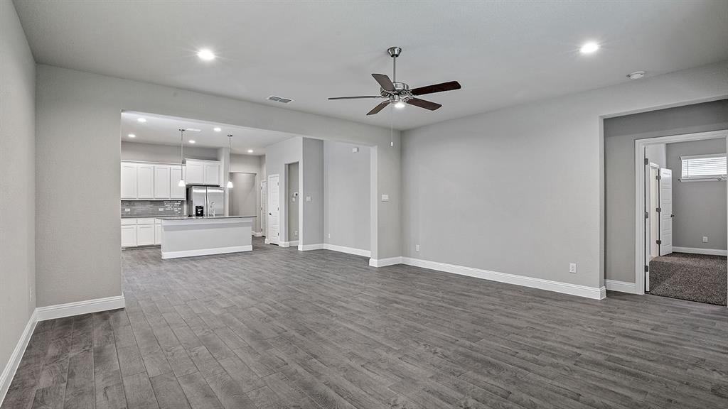 2509 Goldfinch Drive Property Photo 12
