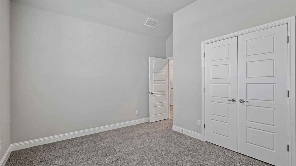 2509 Goldfinch Drive Property Photo 24