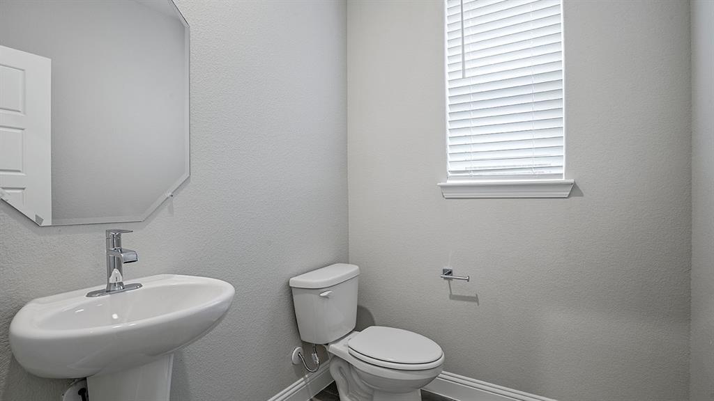2509 Goldfinch Drive Property Photo 26