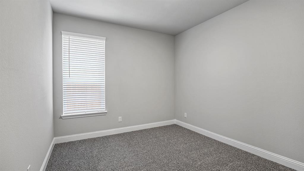 2509 Goldfinch Drive Property Photo 30