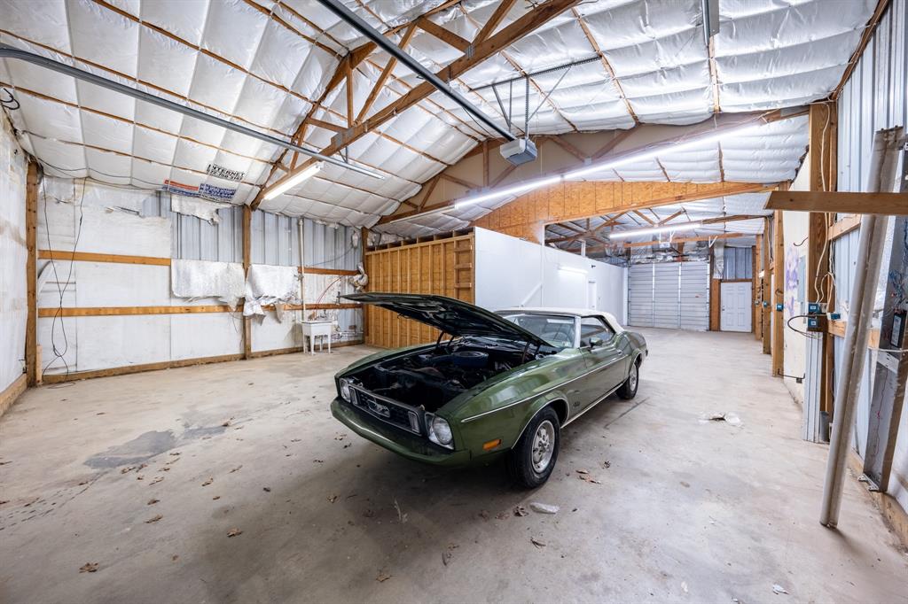 18508 Us Highway 69 Property Photo 13