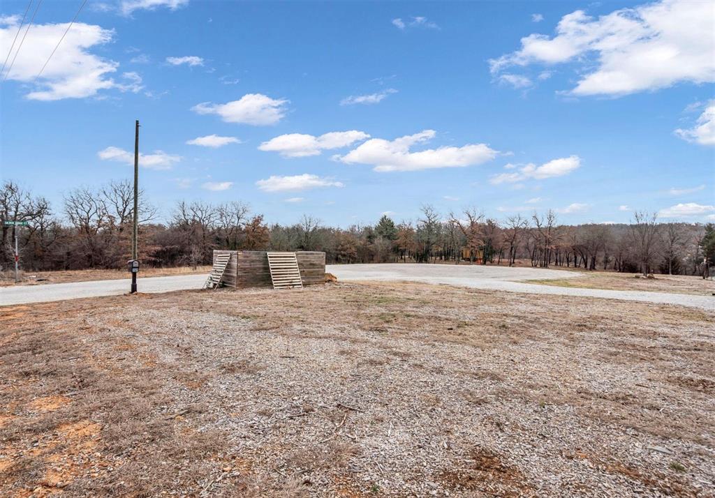 502 Silver Ridge Court Property Photo 17