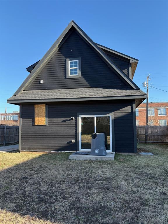 4209 Metropolitan Avenue Property Photo 15