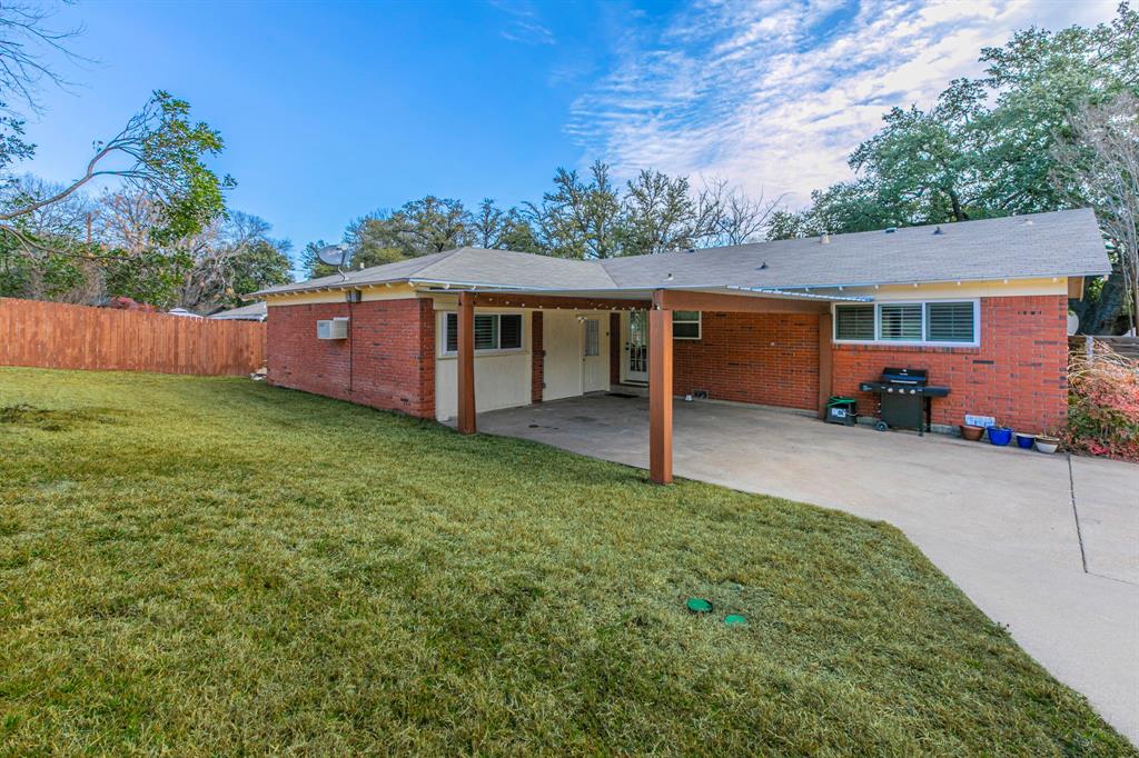5729 Westlawn Drive Property Photo 24