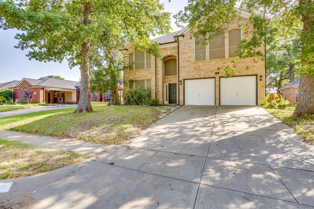 519 Deerwood Drive Property Photo 2