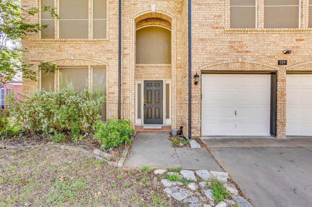 519 Deerwood Drive Property Photo 3
