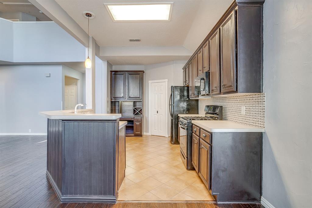 519 Deerwood Drive Property Photo 13