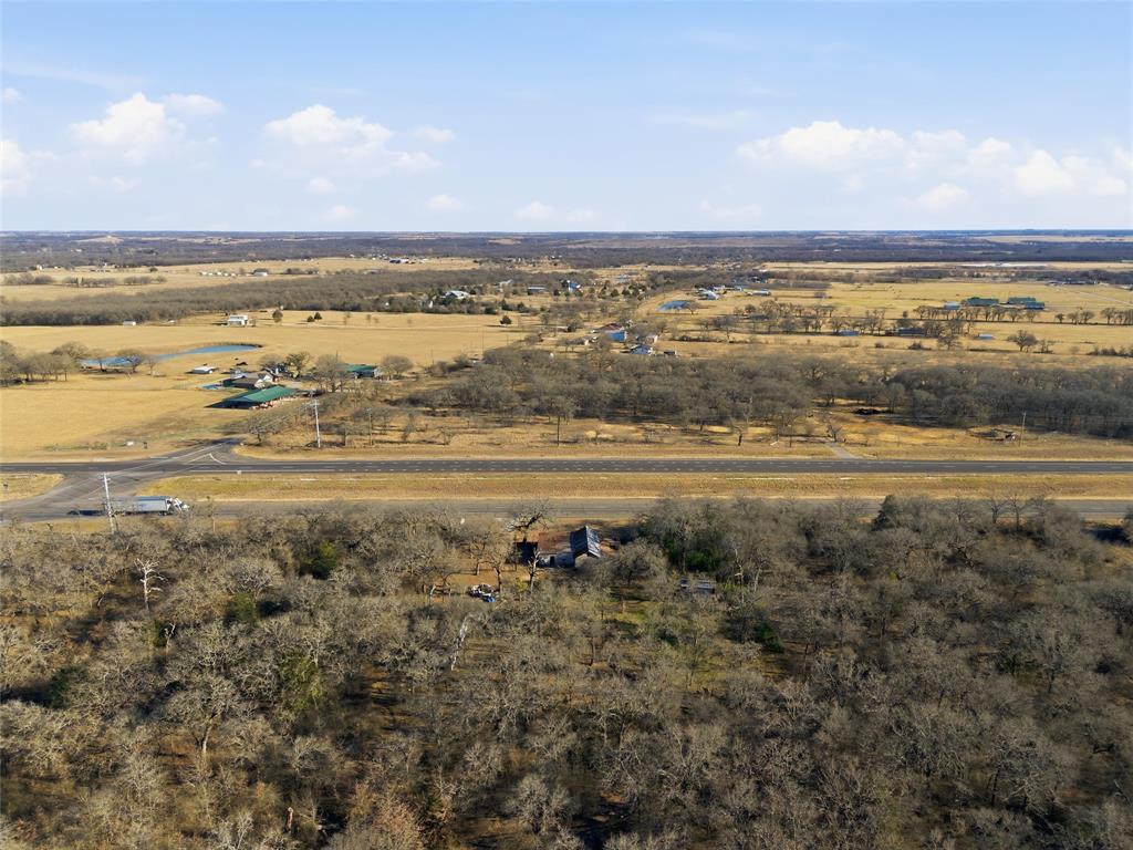 1469 Highway 31 Property Photo 7
