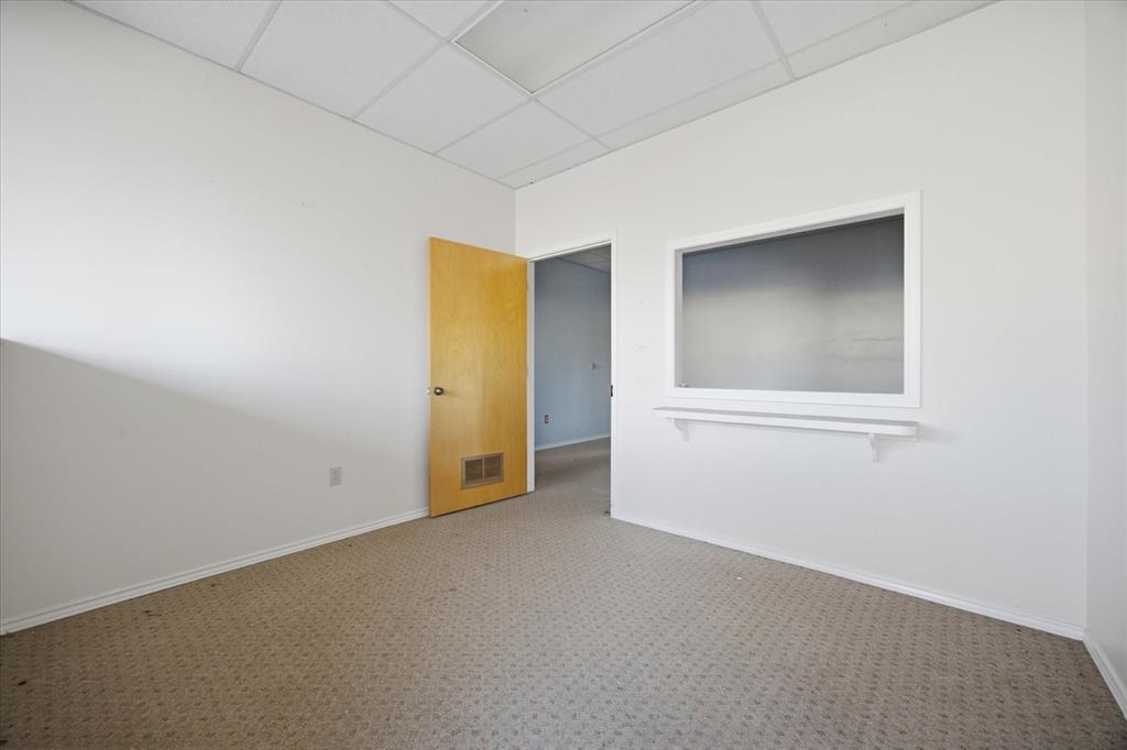 2108 Monroe Street Property Photo 4