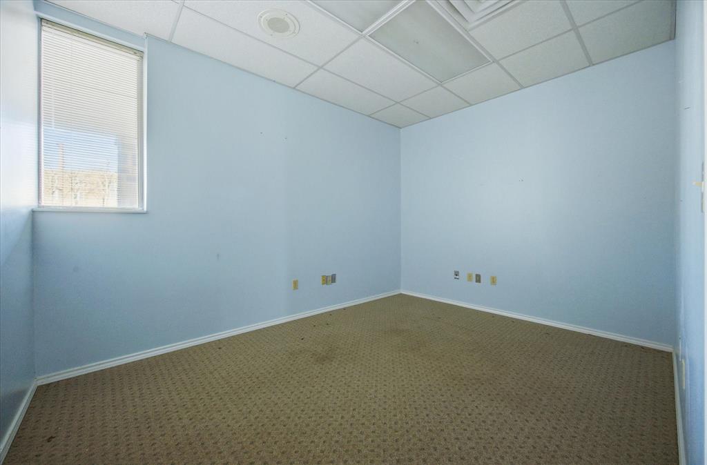 2108 Monroe Street Property Photo 8