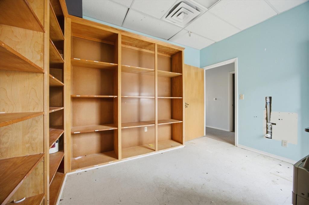 2108 Monroe Street Property Photo 10