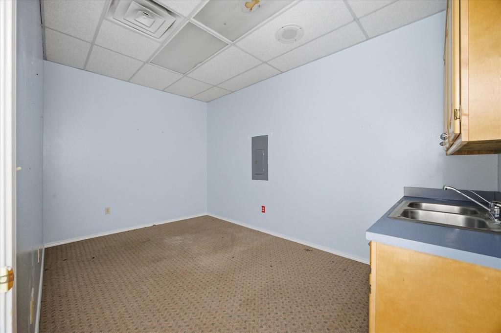 2108 Monroe Street Property Photo 11