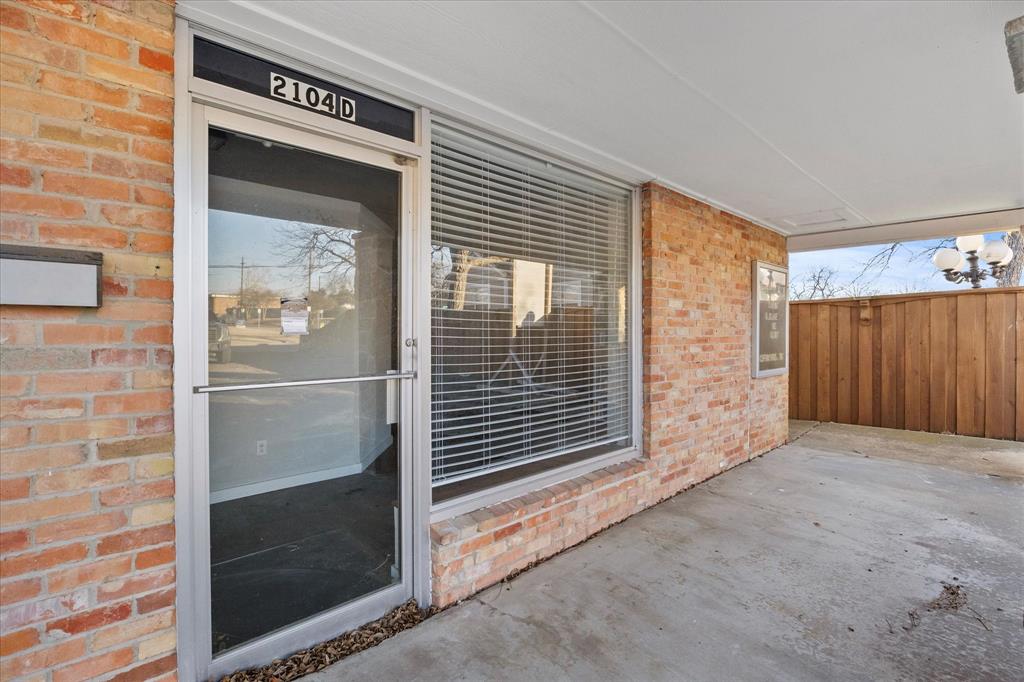 2108 Monroe Street Property Photo 27