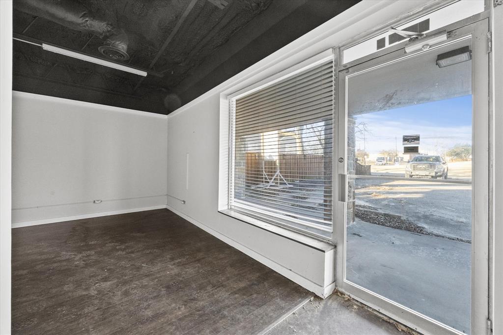 2108 Monroe Street Property Photo 28