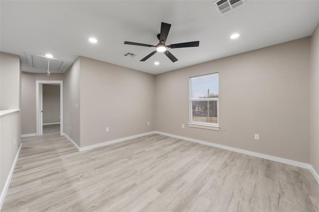 1905 Sanger Avenue Property Photo 12