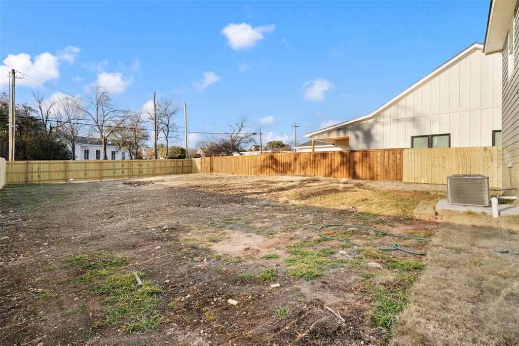 1905 Sanger Avenue Property Photo 19