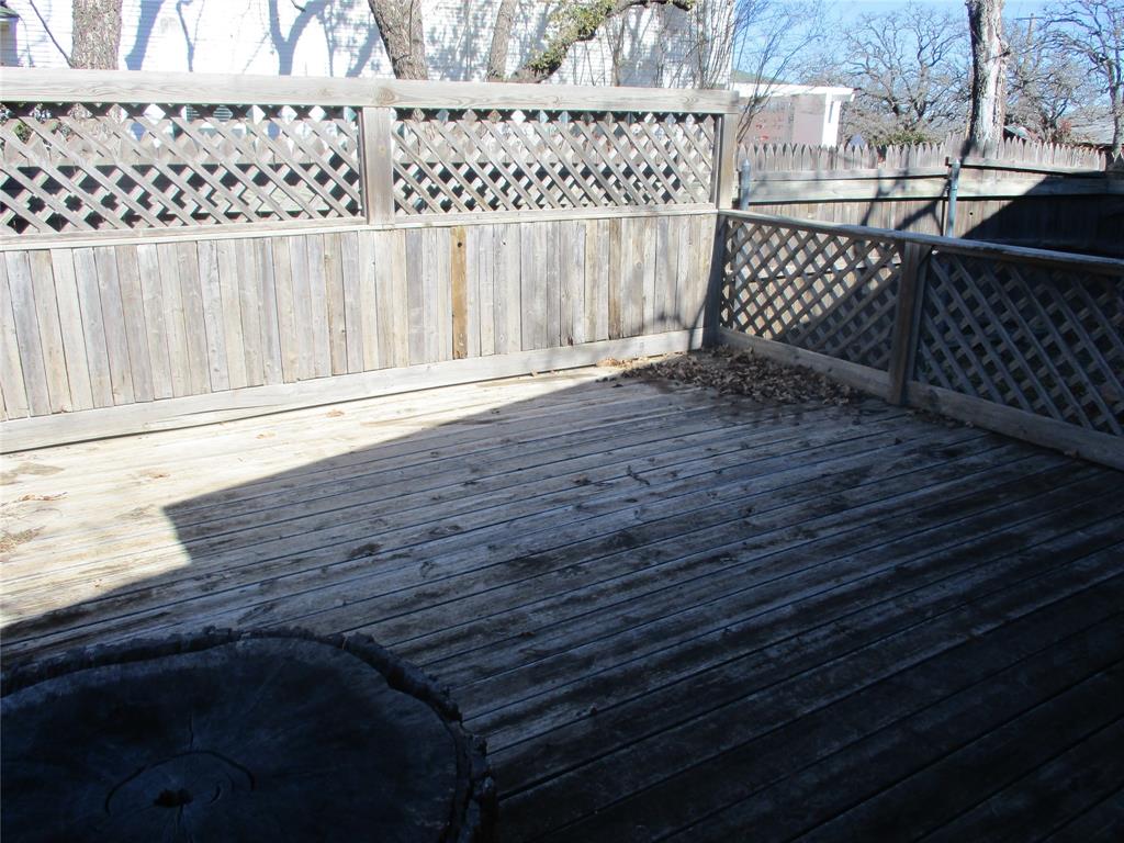 205 S Oaklawn Property Photo 14