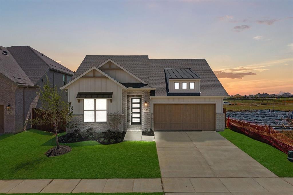 1792 Monarch Way Property Photo 1
