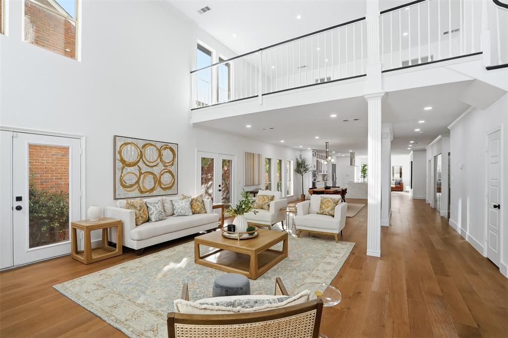 2 Parliament Place Property Photo 3