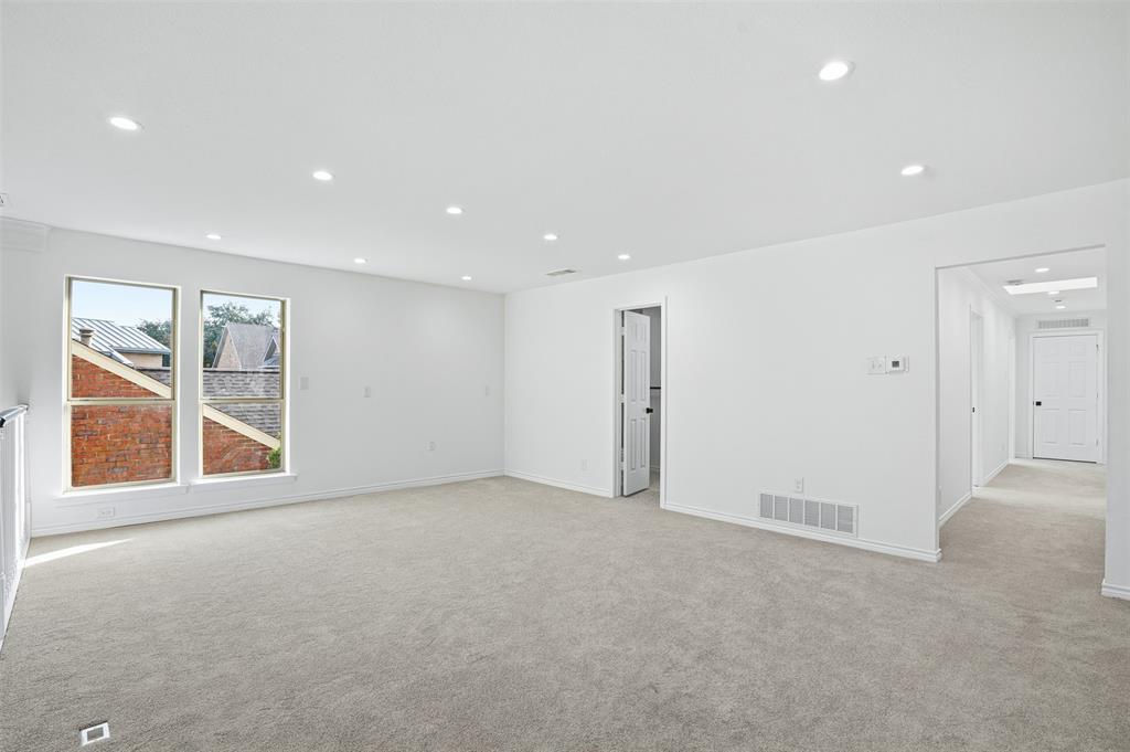 2 Parliament Place Property Photo 17