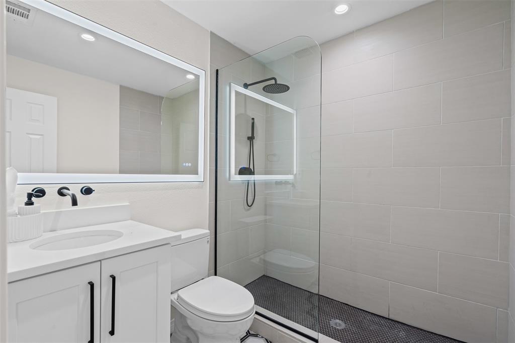 2 Parliament Place Property Photo 20