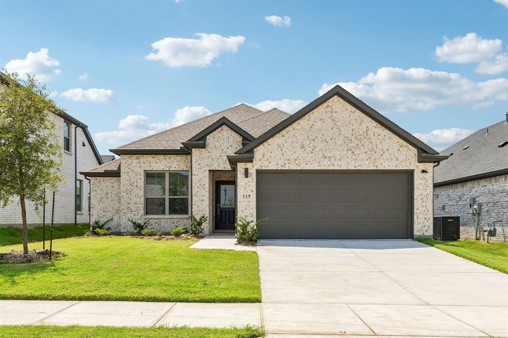 753 Lyft Lane Property Photo 3
