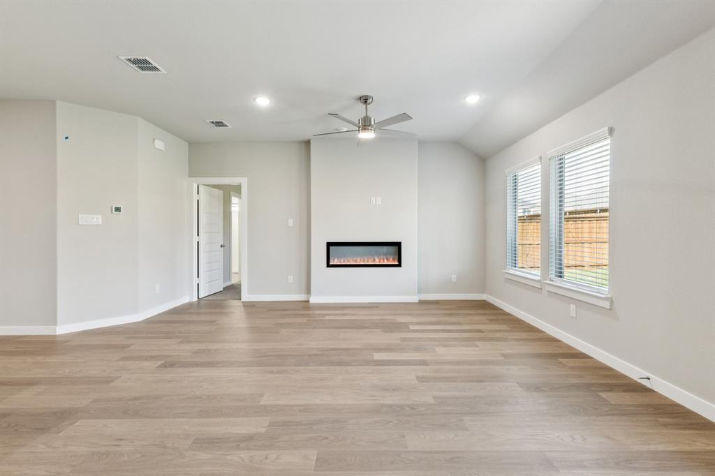 753 Lyft Lane Property Photo 14