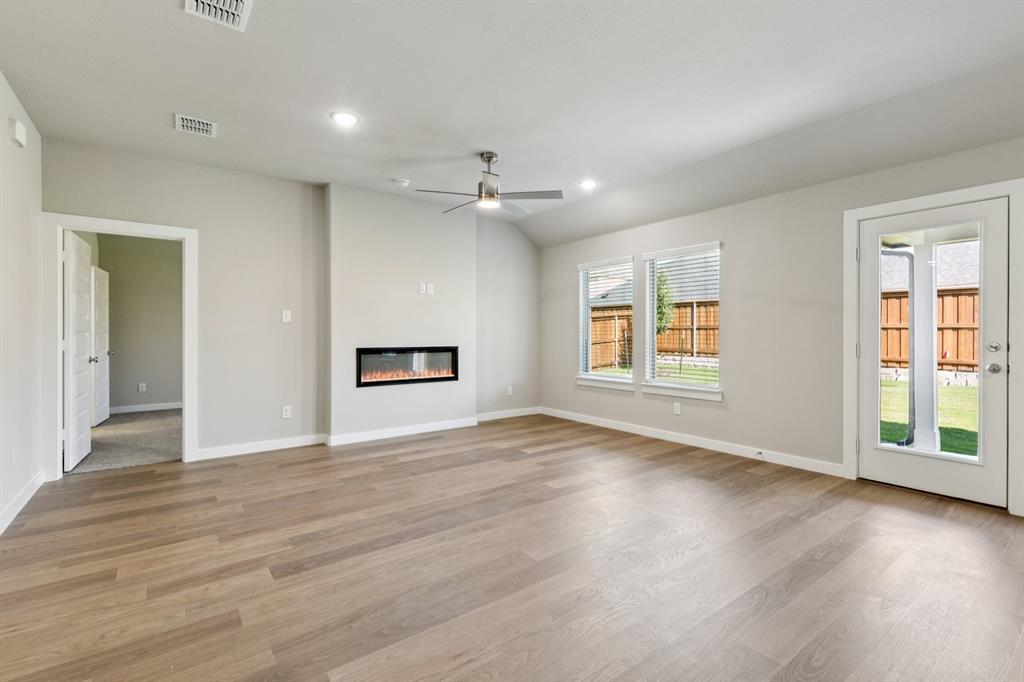 753 Lyft Lane Property Photo 16