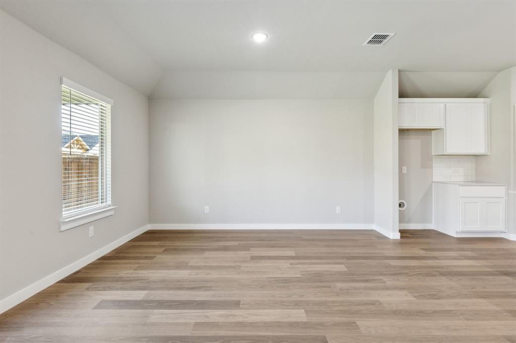 753 Lyft Lane Property Photo 17