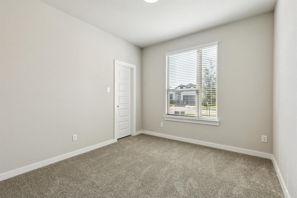 753 Lyft Lane Property Photo 28