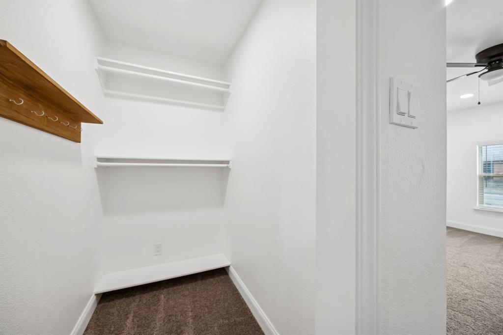 2917 Gardenia Drive Property Photo 27