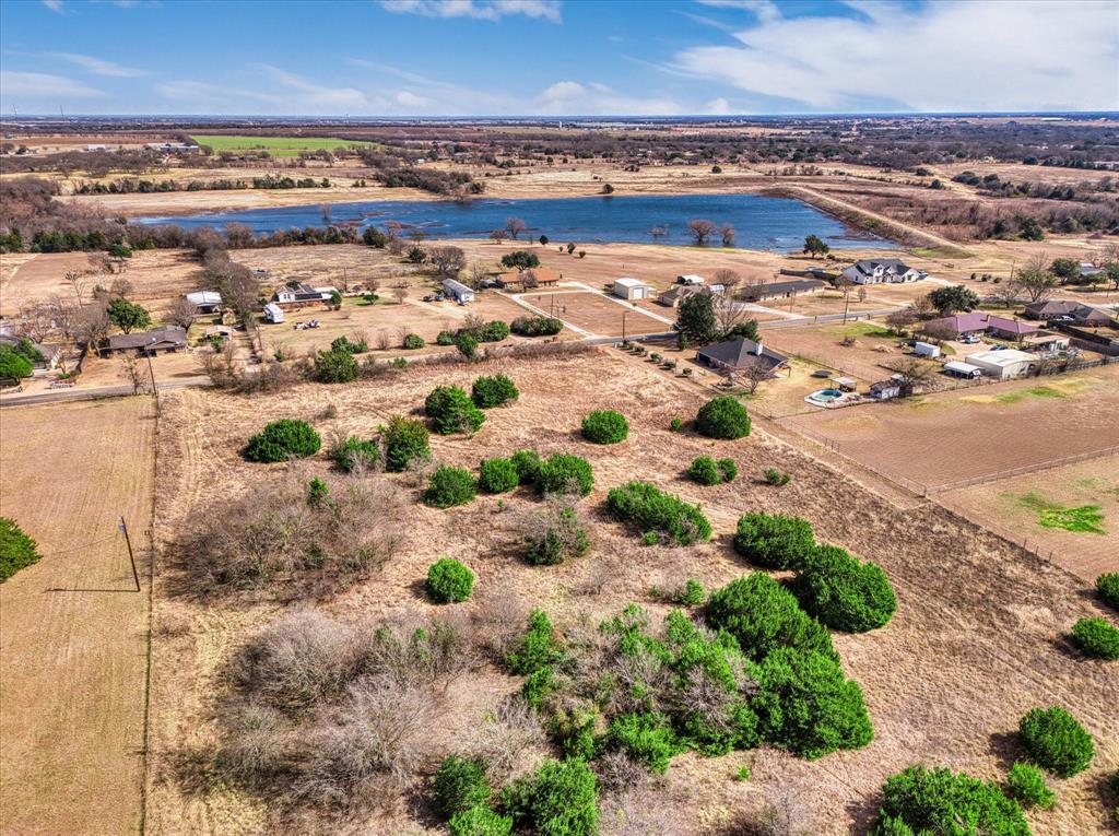 1830 Southern View Property Photo 15