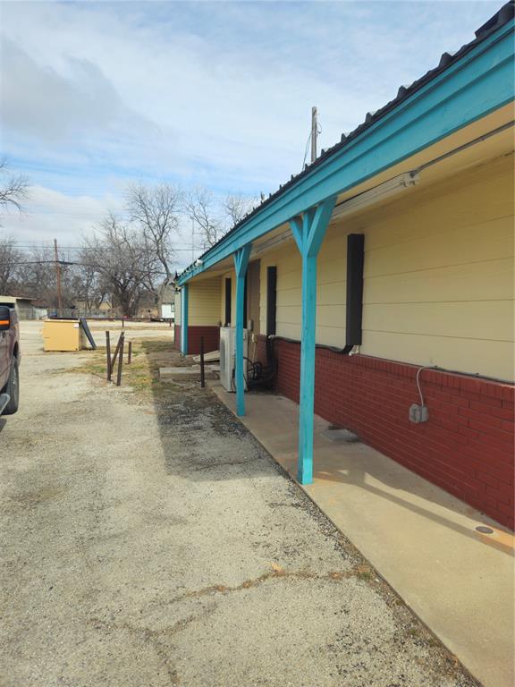 1303 E Central Avenue Property Photo 3