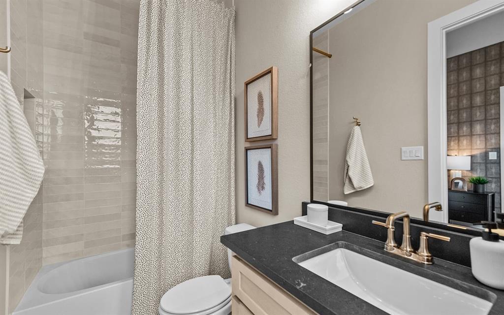 15257 Boxthorn Drive Property Photo 5
