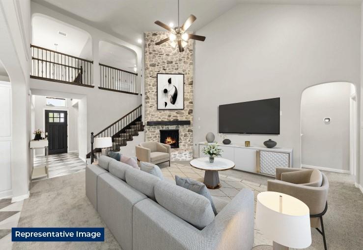 813 Golden Galaxy Way Property Photo 8
