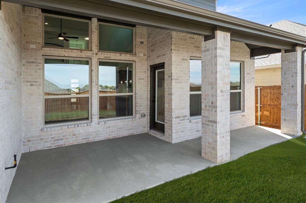 813 Golden Galaxy Way Property Photo 31