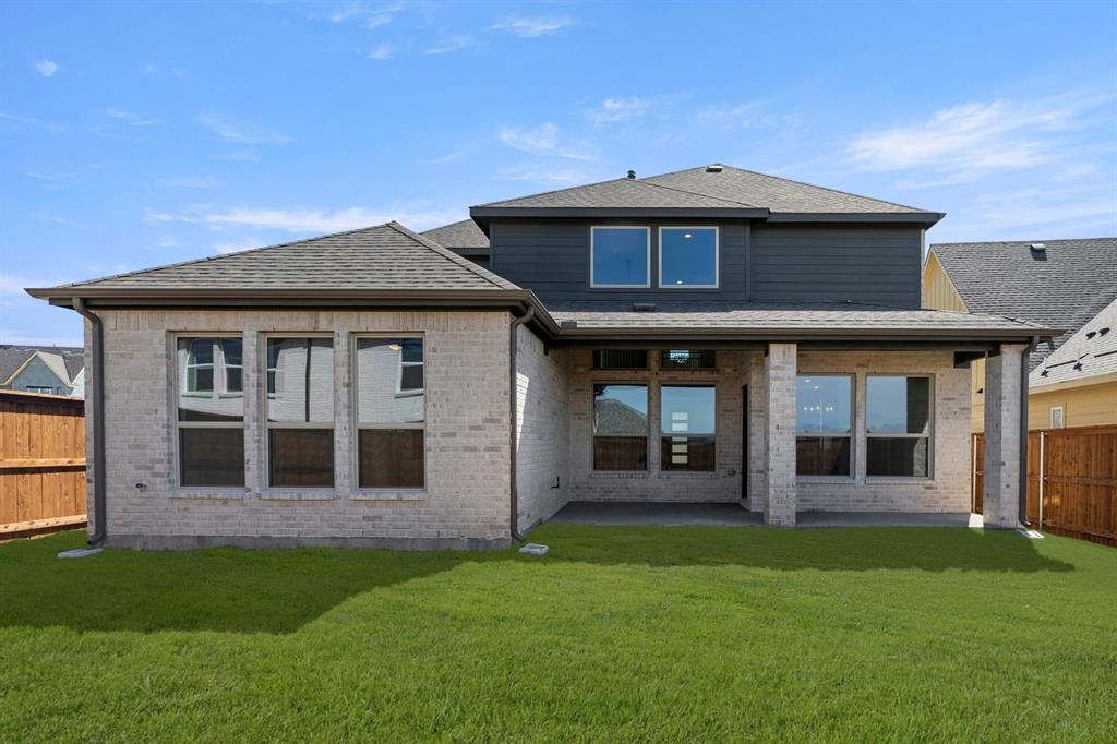 813 Golden Galaxy Way Property Photo 32