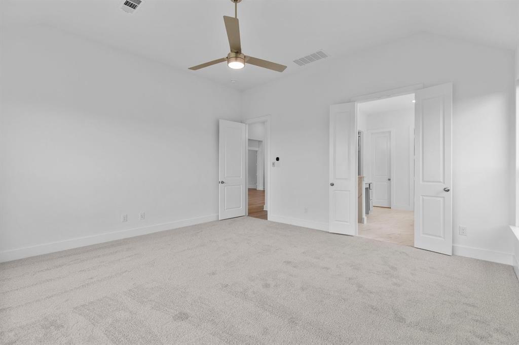 1132 Hitching Post Way Property Photo 21