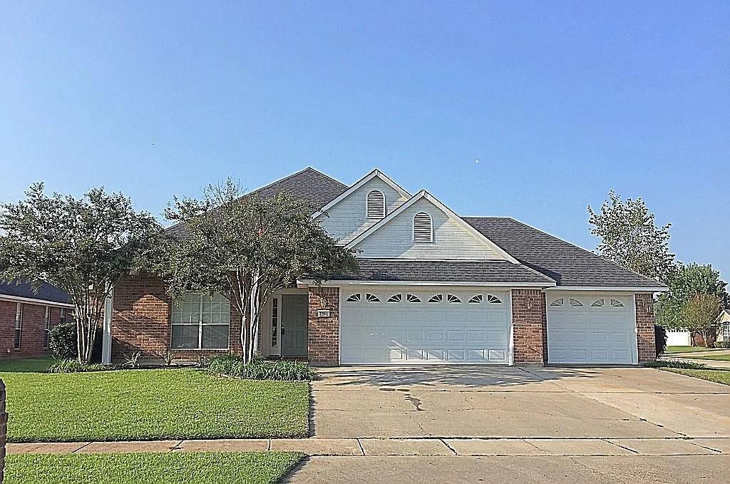 6011 Jason Property Photo 1