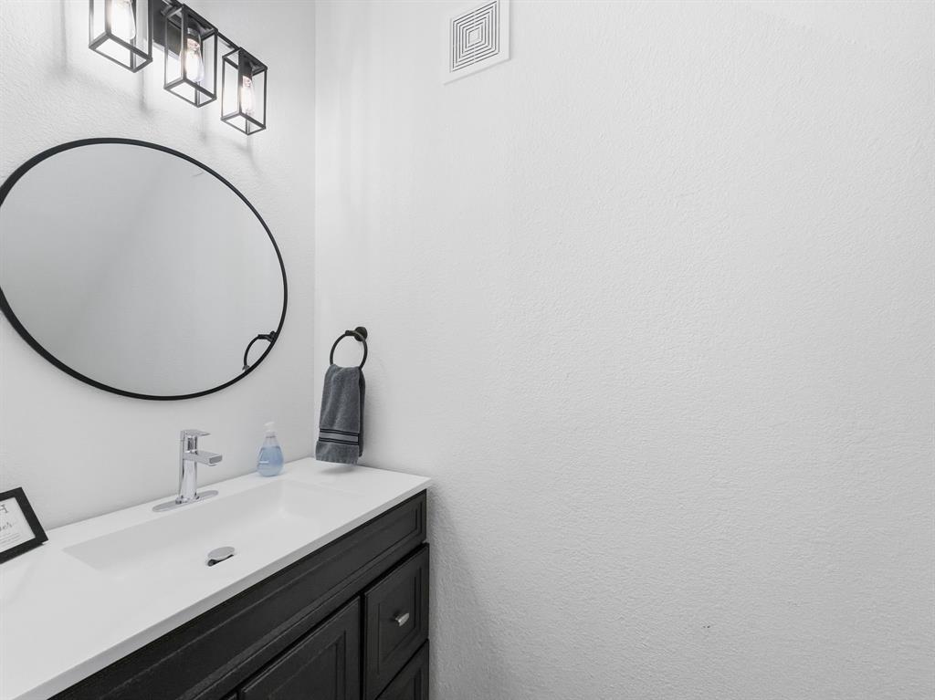 1782 Fm 2951 18 Property Photo 11