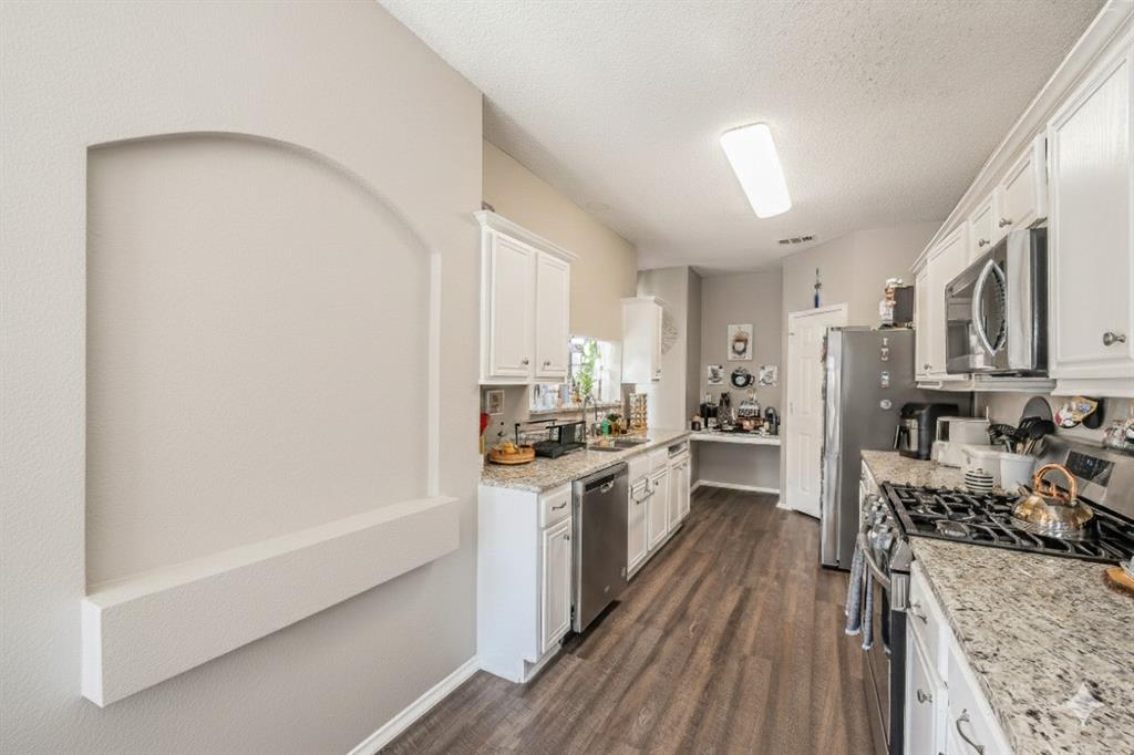 2322 Wilmette Drive Property Photo 11