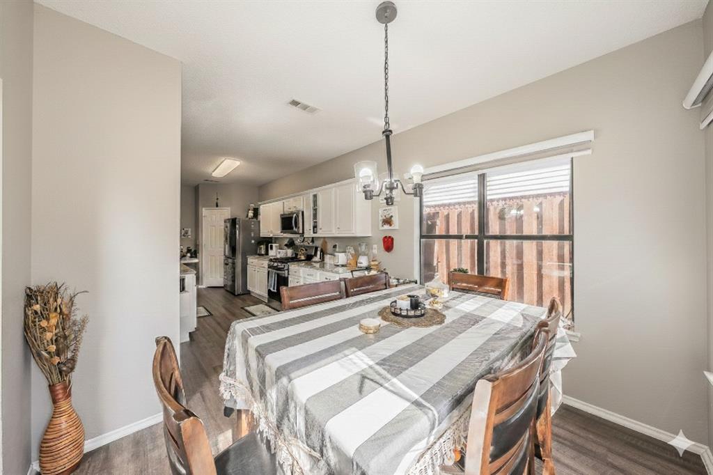 2322 Wilmette Drive Property Photo 12