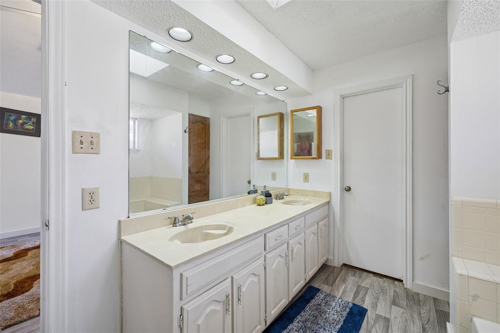 3031 Rambling Drive Property Photo 16