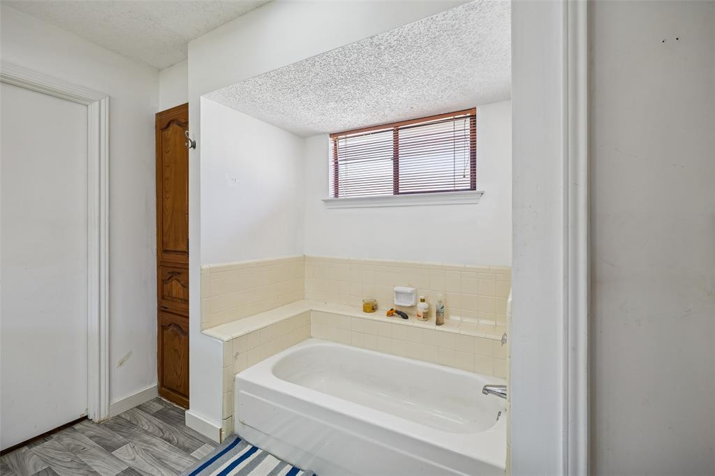 3031 Rambling Drive Property Photo 17