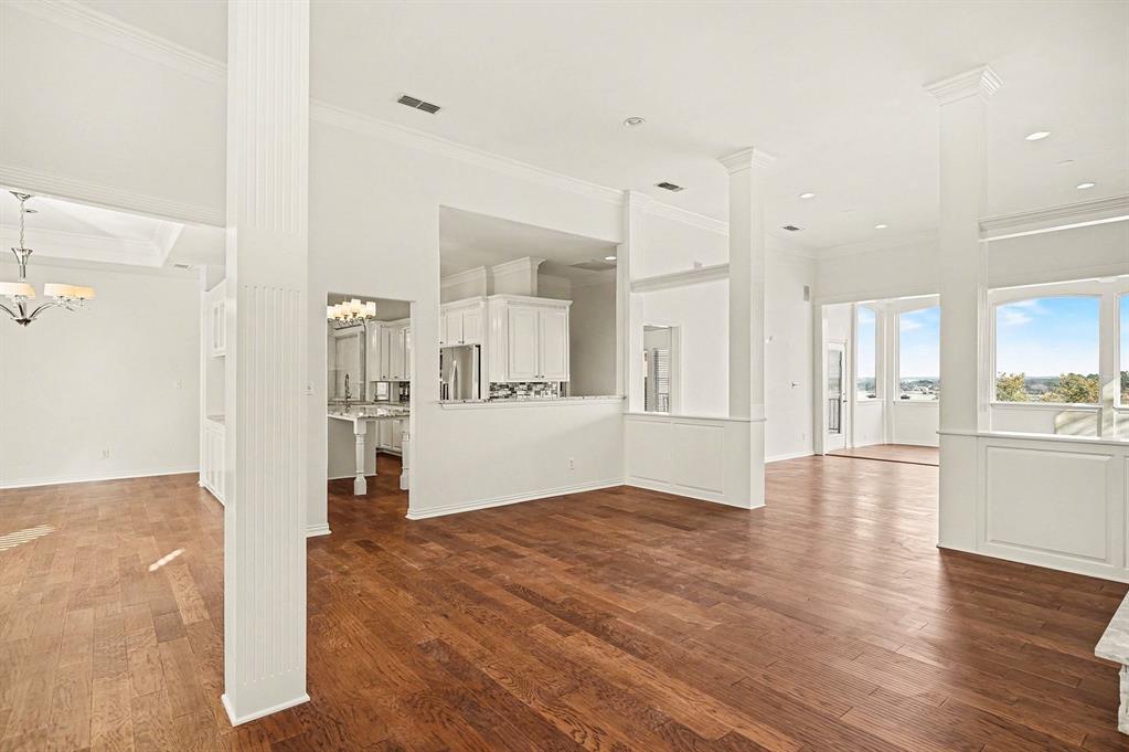 7006 Stone Bluff Court Property Photo 8