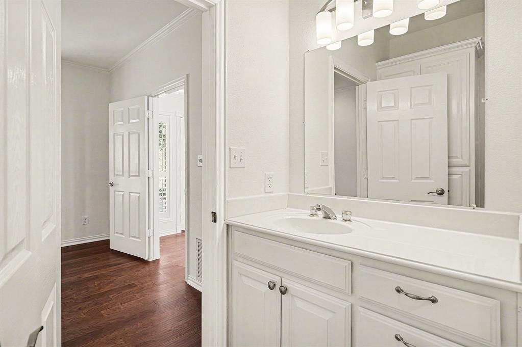 7006 Stone Bluff Court Property Photo 25
